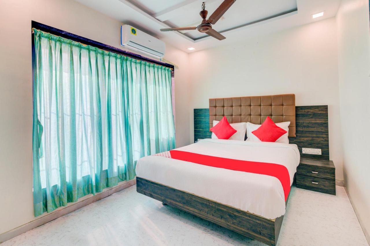 Hotel Golden Palace Lodging And Boarding Thane Ngoại thất bức ảnh