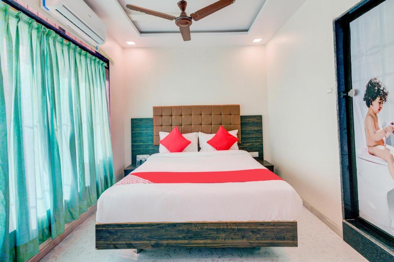 Hotel Golden Palace Lodging And Boarding Thane Ngoại thất bức ảnh